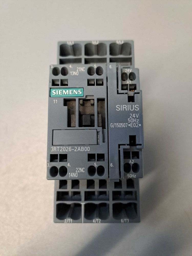 SIEMENS  3RT20262AB00