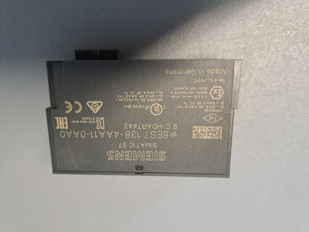 SIEMENS  6ES71384AA110AA0