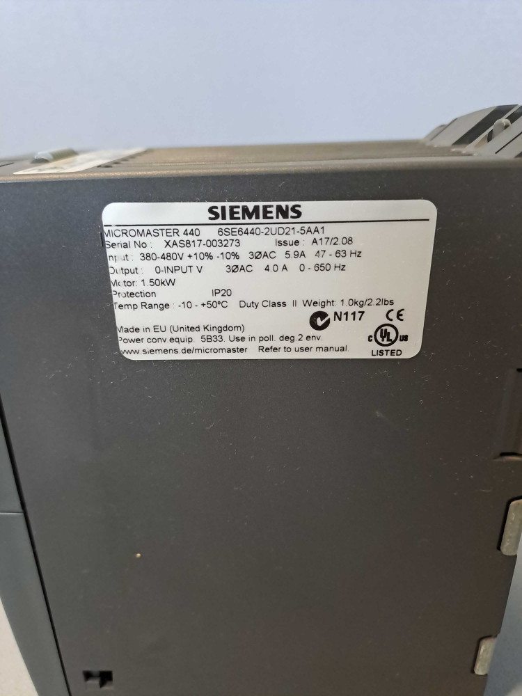 SIEMENS 6SE64402UD215AA1