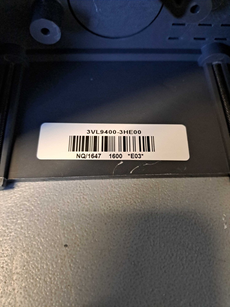 SIEMENS 3VL94003HE00