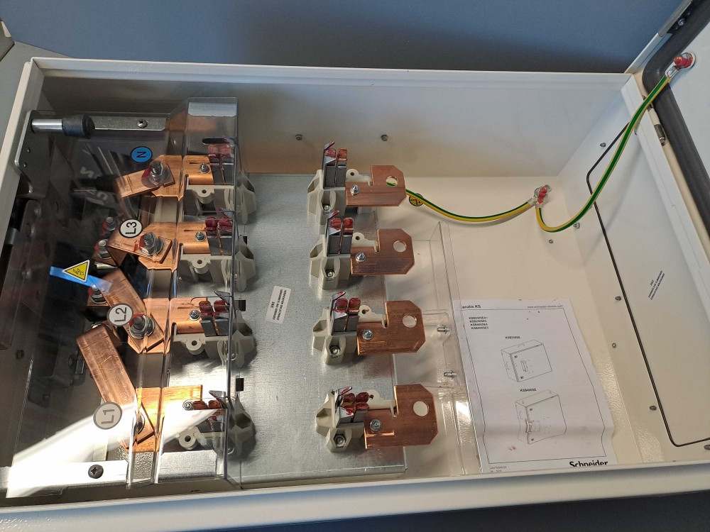 SCHNEIDER  KSB250SE4