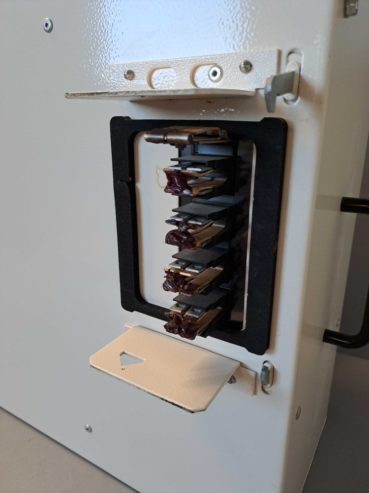 SCHNEIDER  KSB250SE4