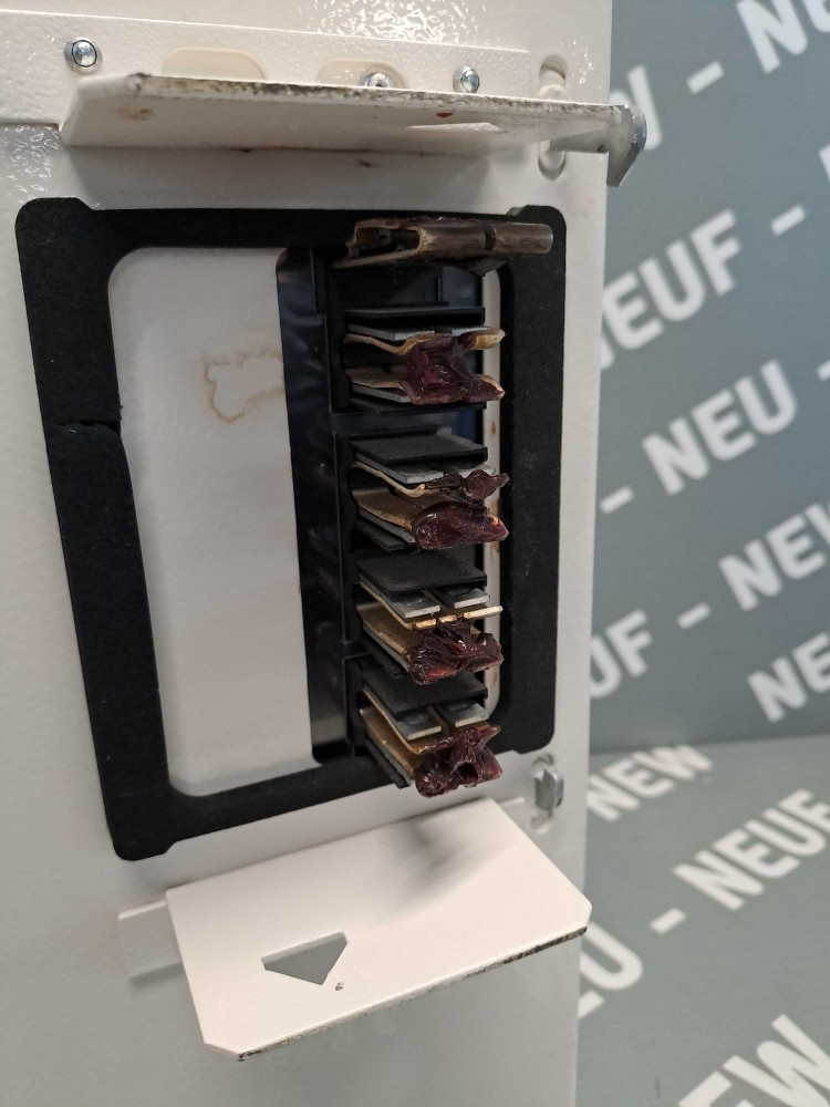 SCHNEIDER  KSB250SE4