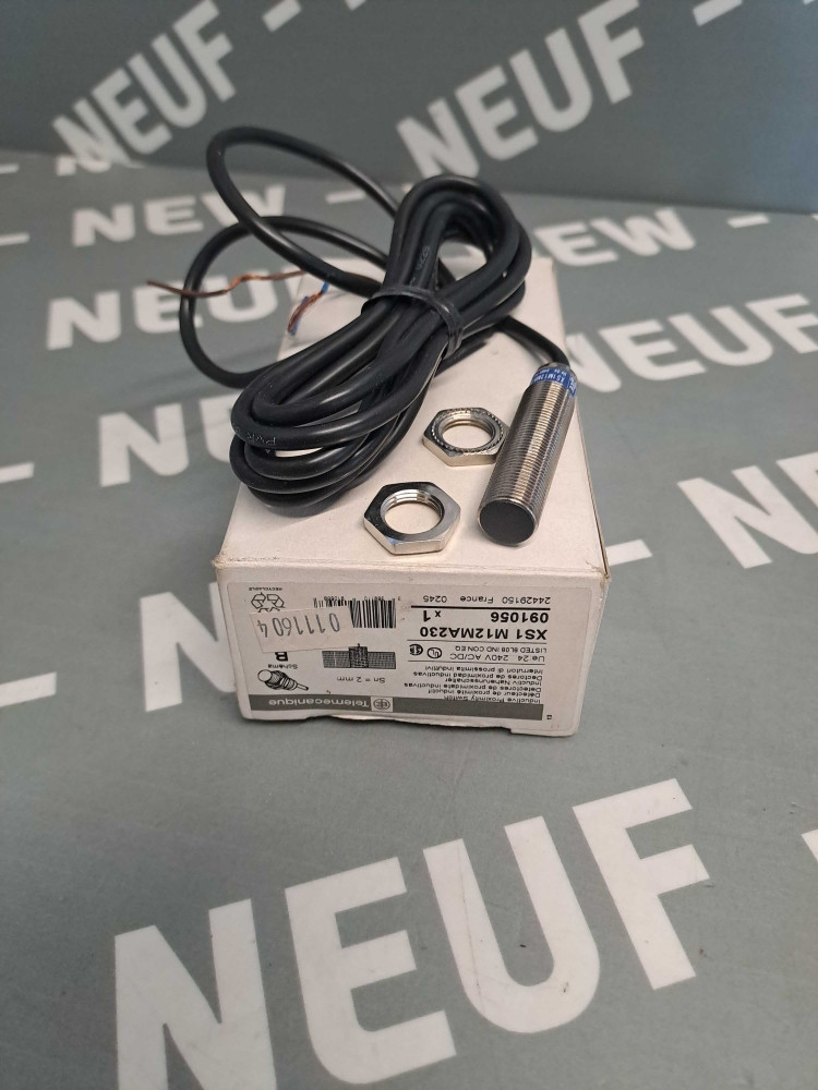 TÉLÉMÉCANIQUE  XS1M12MA230