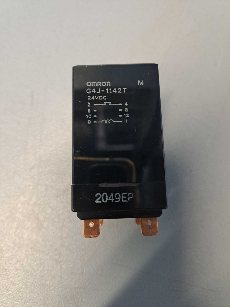 OMRON G4J1142T