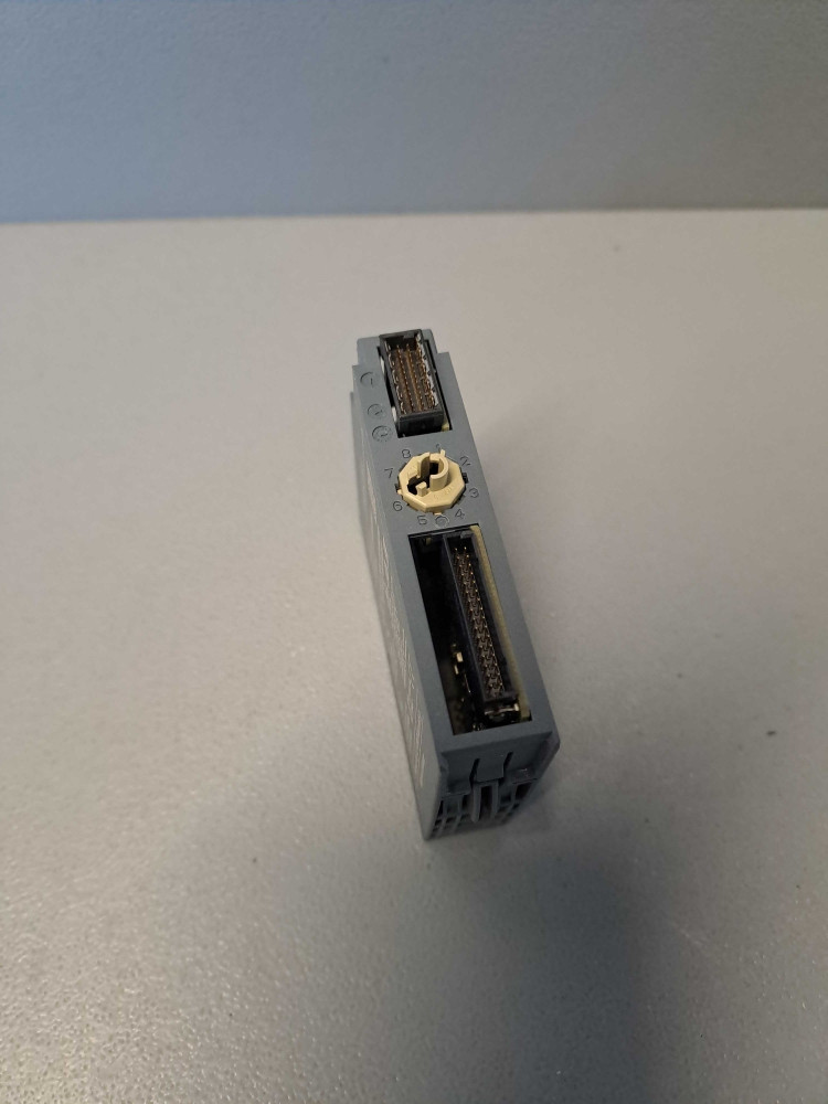 SIEMENS  6ES71356HD000BA1