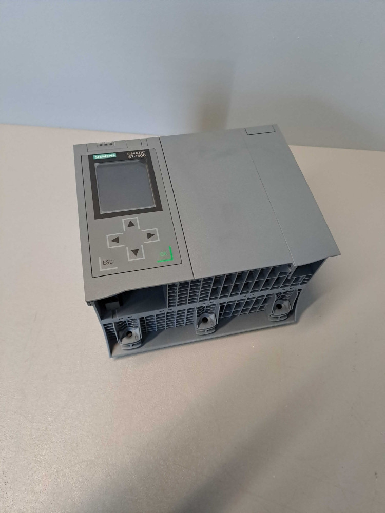 SIEMENS  6ES75173AP000AB0