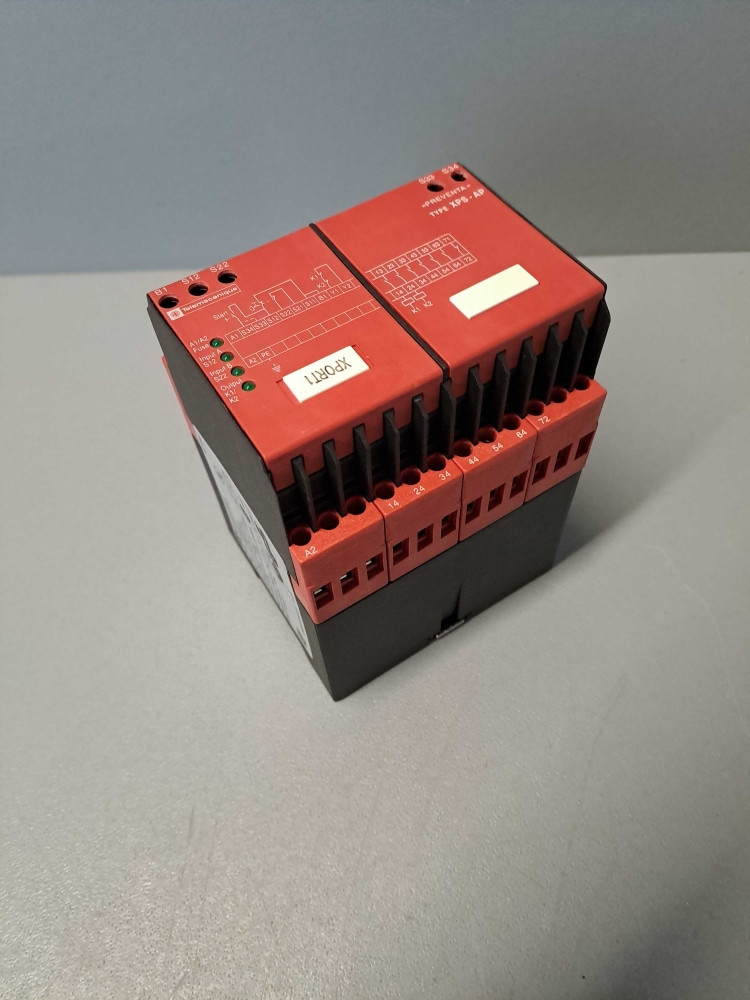 TÉLÉMÉCANIQUE  XPSAP5140