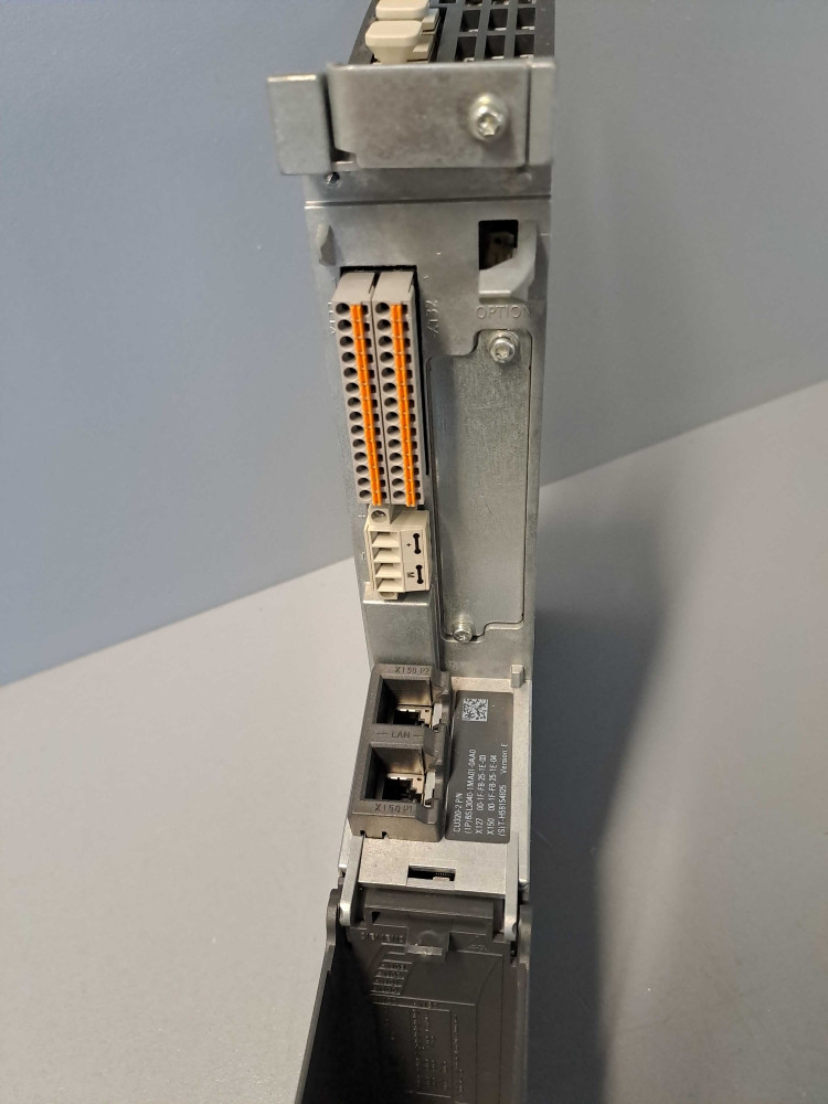 SIEMENS  6SL30401MA010AA0