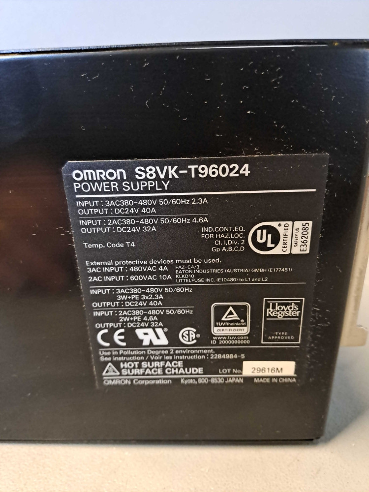 OMRON S8VKT96024