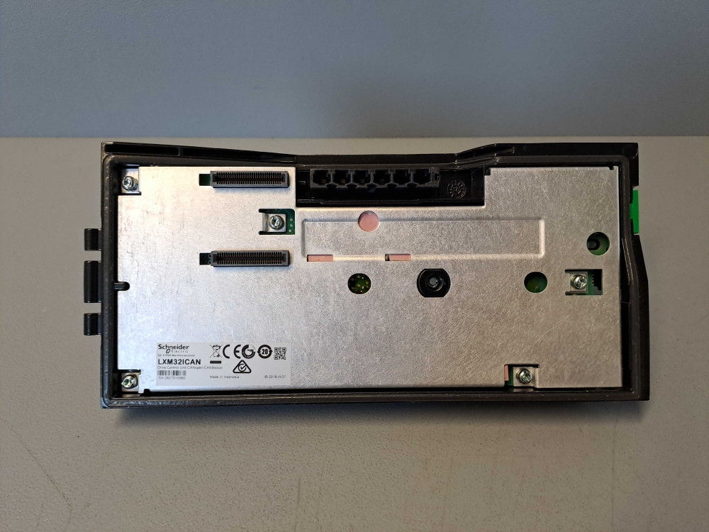 SCHNEIDER  LXM32ICAN