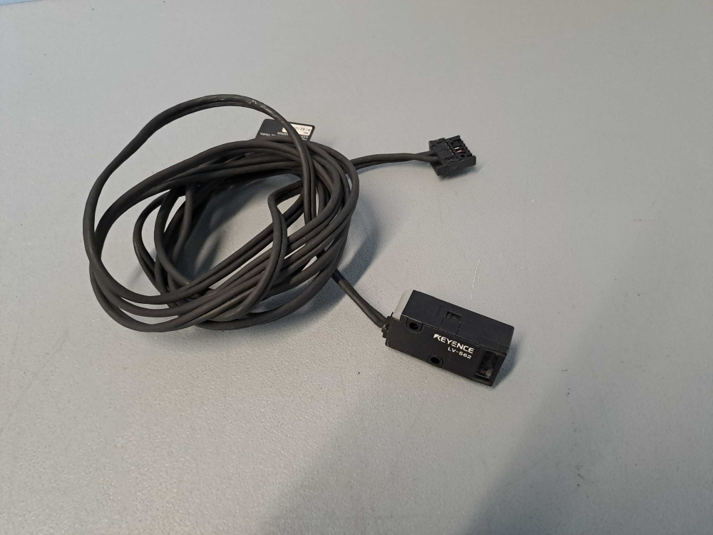 KEYENCE LVS62