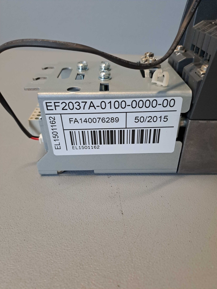 SIEMENS  6SL32101SB123UA0