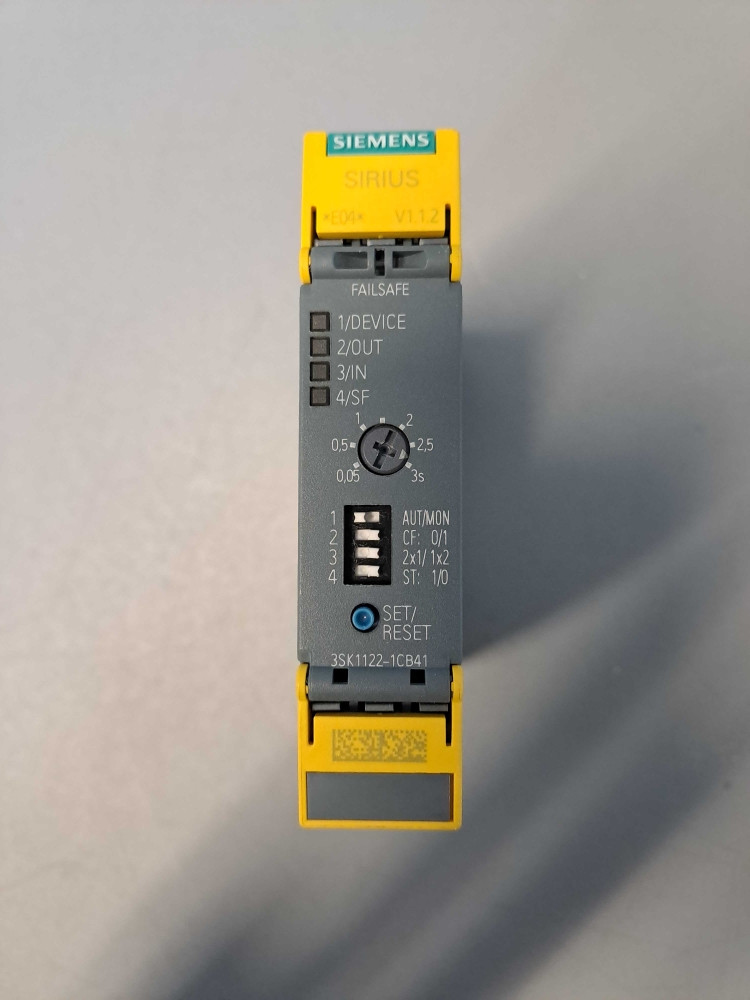 SIEMENS  3SK11221CB41