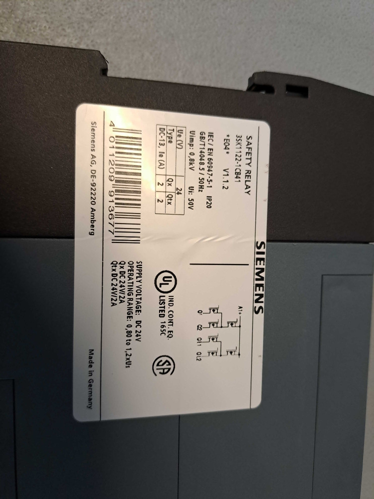 SIEMENS  3SK11221CB41