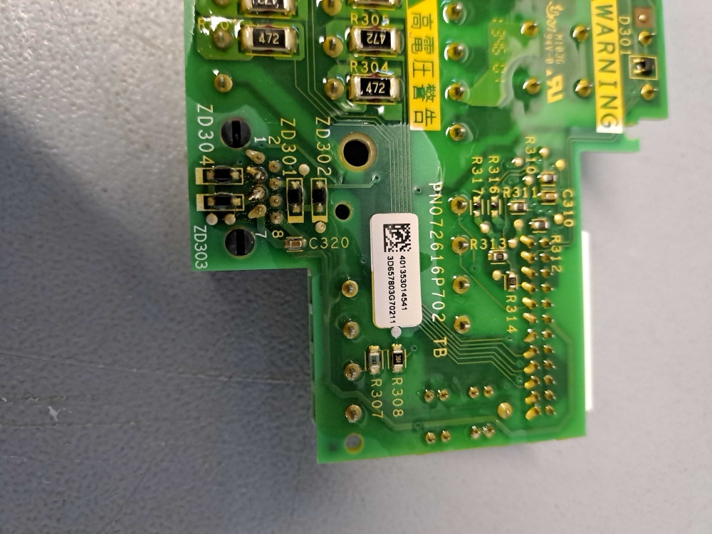 SCHNEIDER  VW3A31208