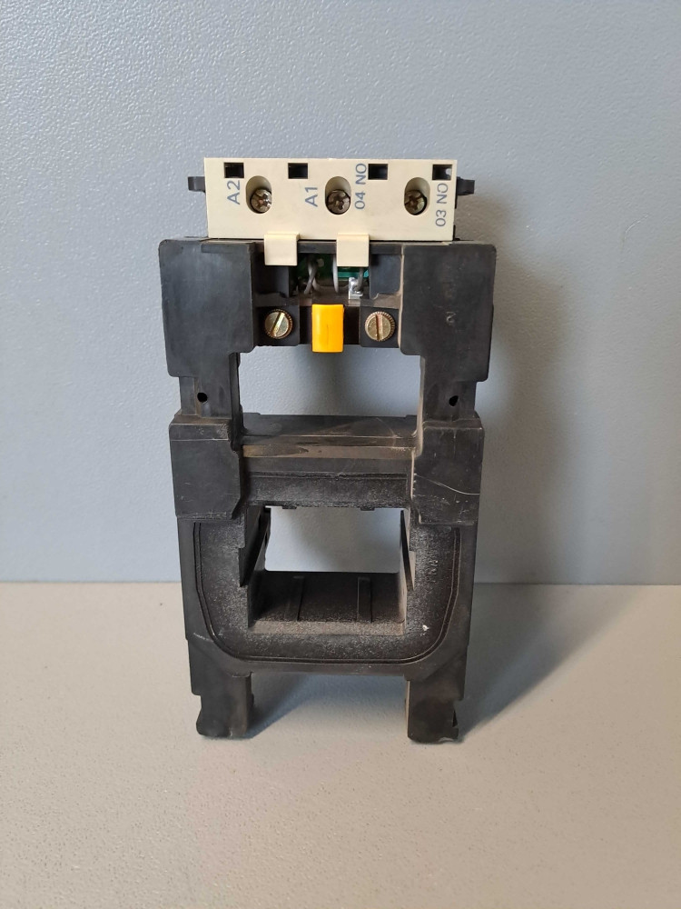 TÉLÉMÉCANIQUE  LX1FH0482