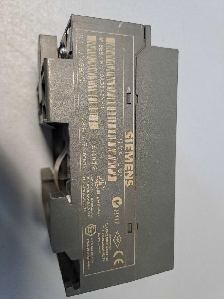 SIEMENS  6ES79720AB010XA0