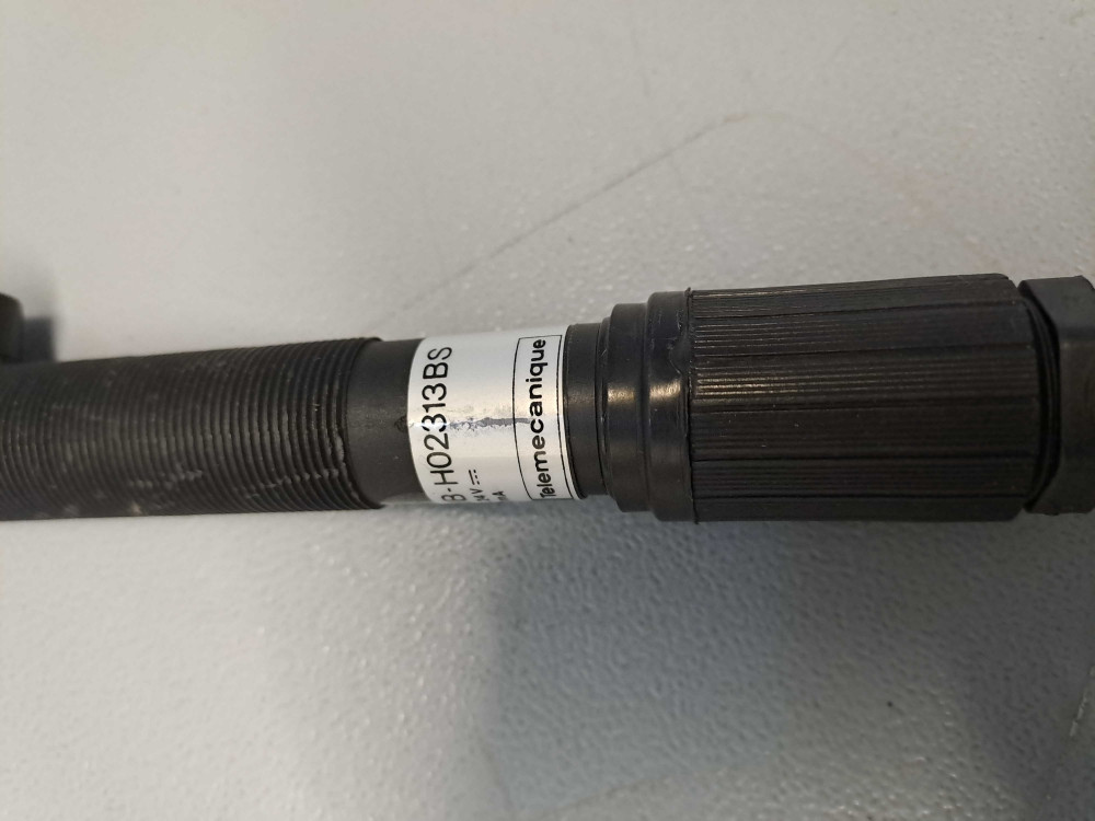 TÉLÉMÉCANIQUE  XUBH02313BS