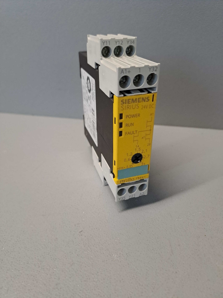 SIEMENS  3TK28421BB41