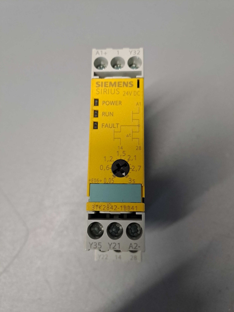 SIEMENS  3TK28421BB41