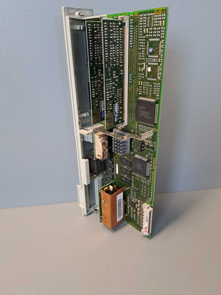 SIEMENS 6SN1118-0DG23-0AA1