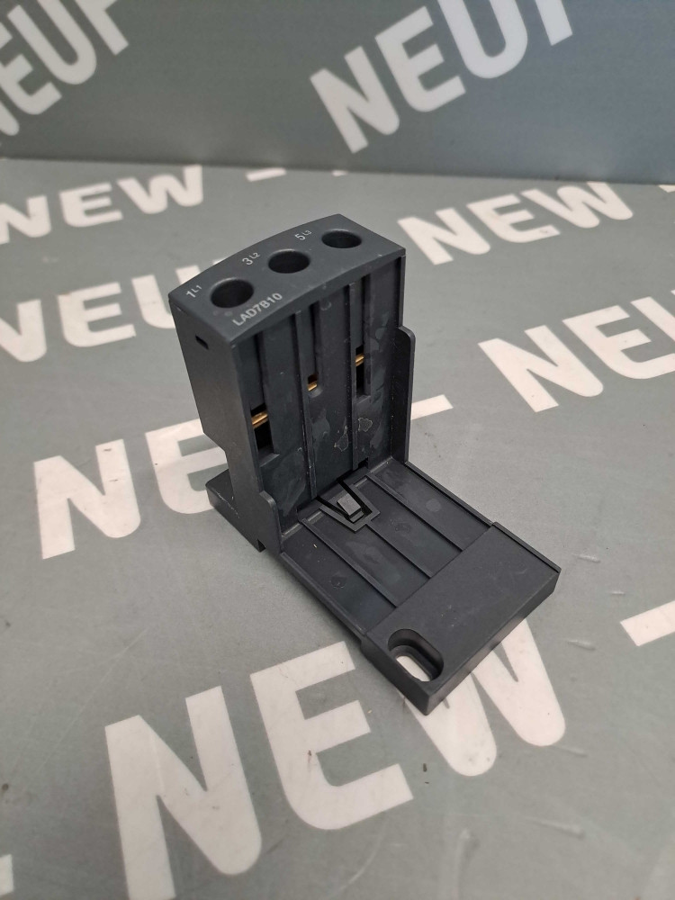 TÉLÉMÉCANIQUE  LAD7B10