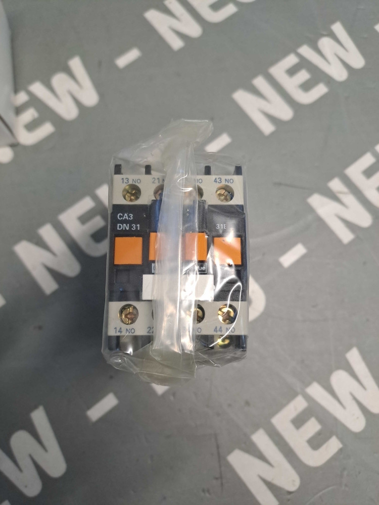 TÉLÉMÉCANIQUE  CA3DN31BW