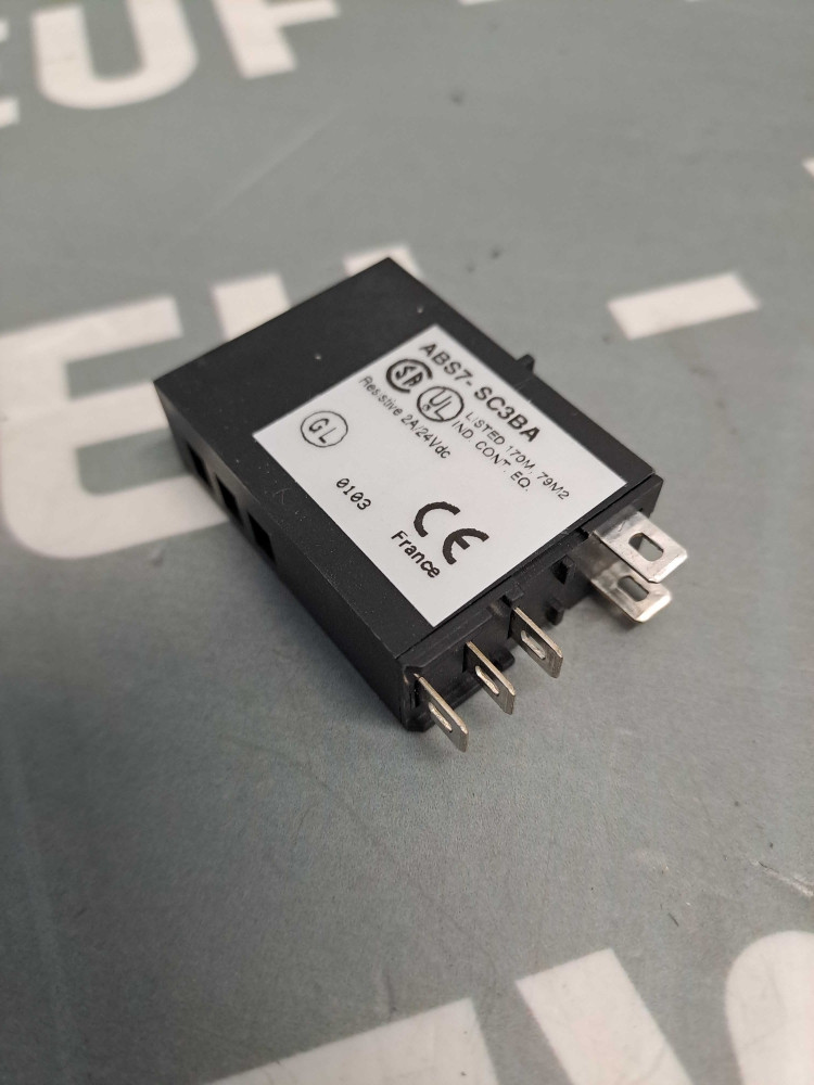 TÉLÉMÉCANIQUE  ABS7SC3BA