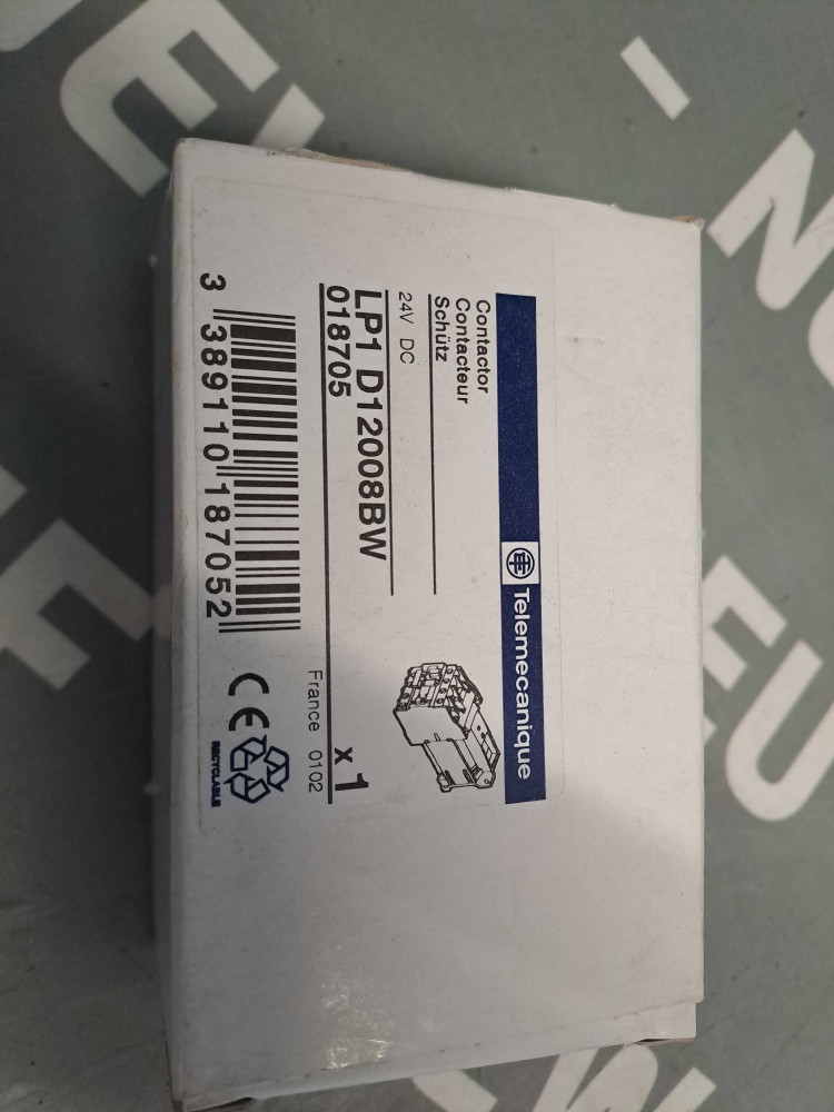 TÉLÉMÉCANIQUE  LP1D12008BW