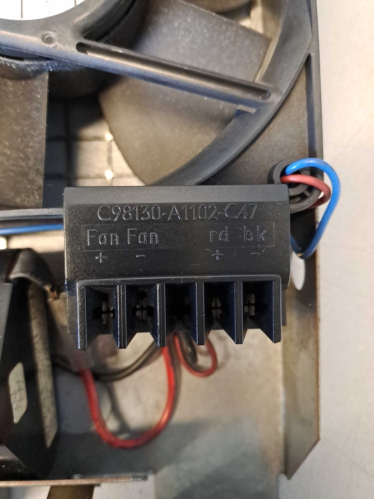 SIEMENS C98130-A1102-C47