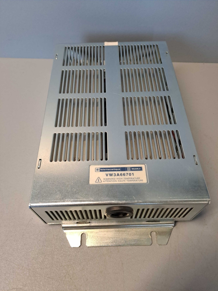 TÉLÉMÉCANIQUE  VW3A66701