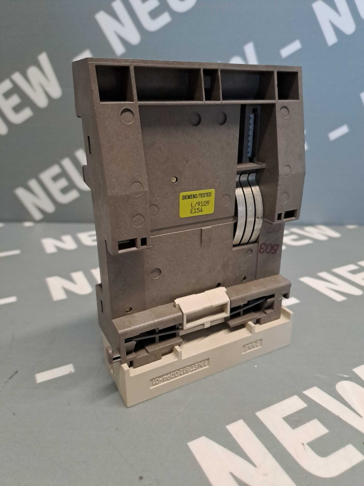 SIEMENS 6ES57008MA21