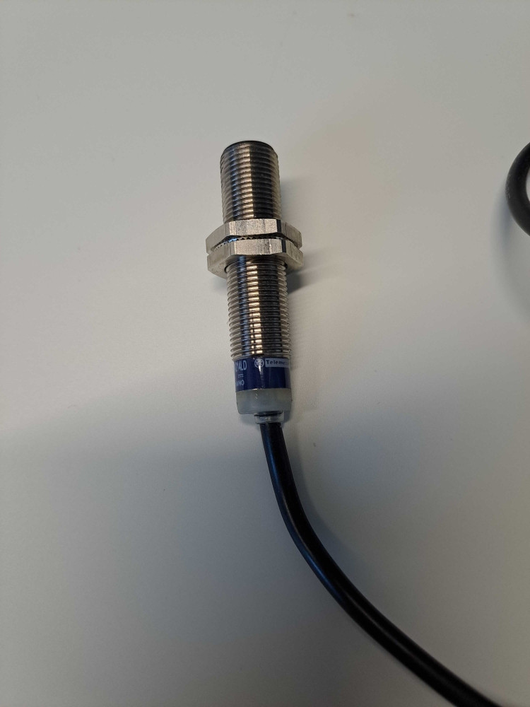 TÉLÉMÉCANIQUE  XS1M12DA214LD