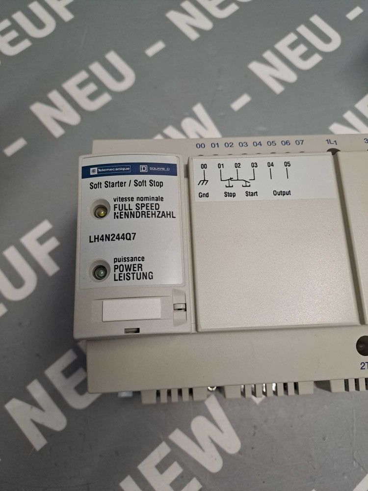 TÉLÉMÉCANIQUE  LH4N244Q7