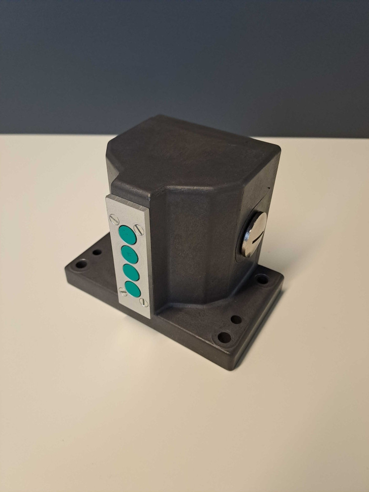 EUCHNER RGBF04X12781L