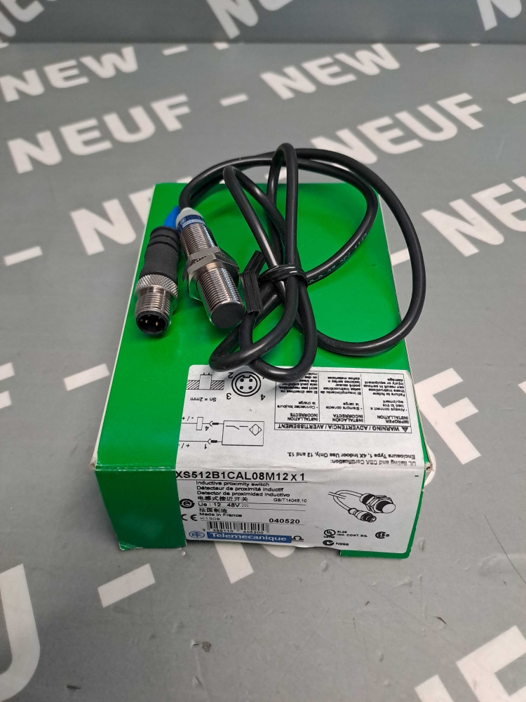 TÉLÉMÉCANIQUE  XS512B1CAL08M12