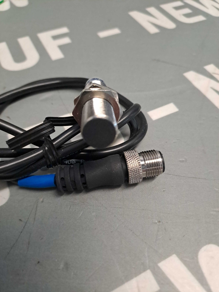 TÉLÉMÉCANIQUE  XS512B1CAL08M12