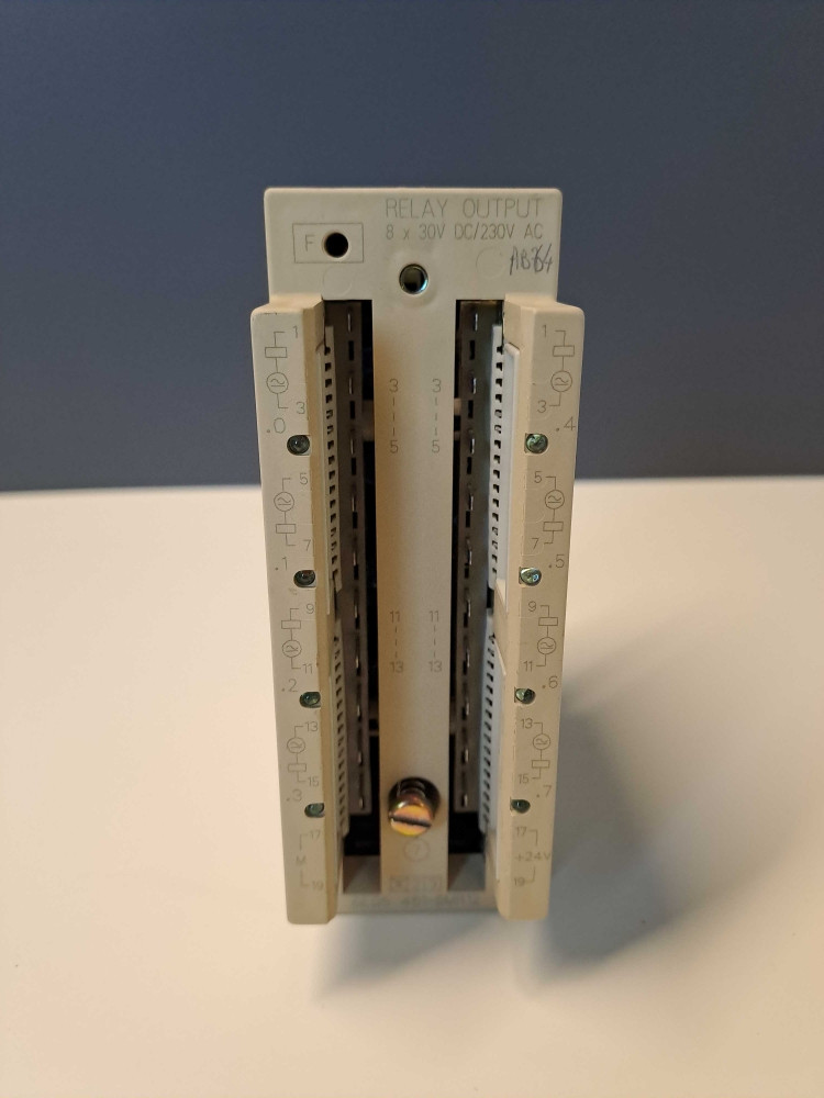 SIEMENS 6ES5451-8MR12