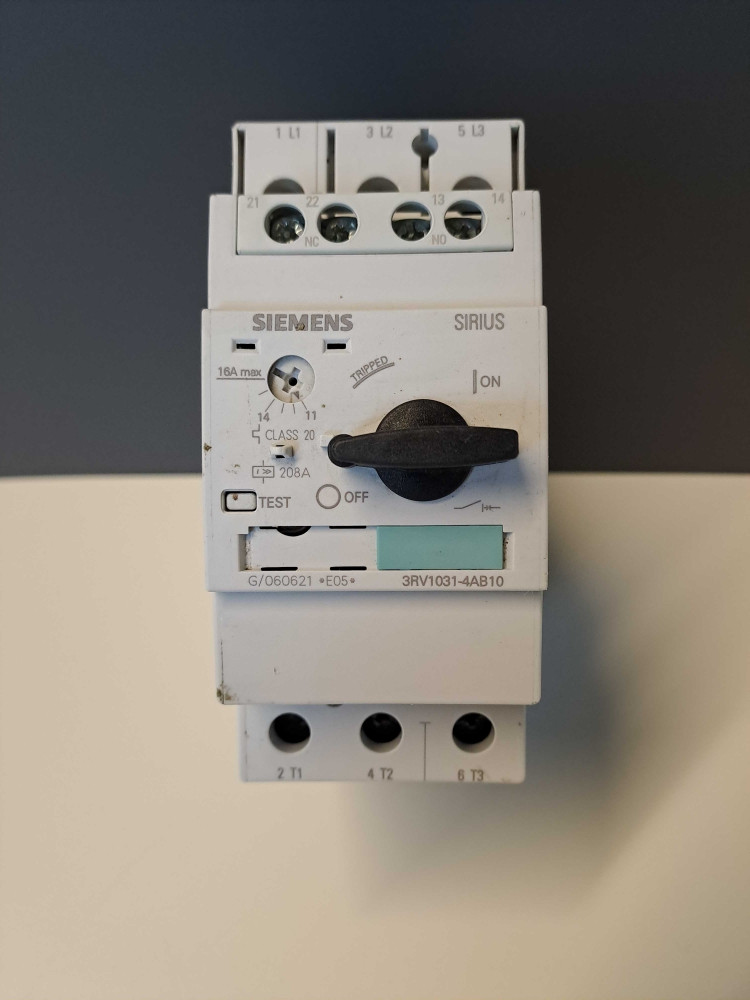 SIEMENS  3RV10314AB10
