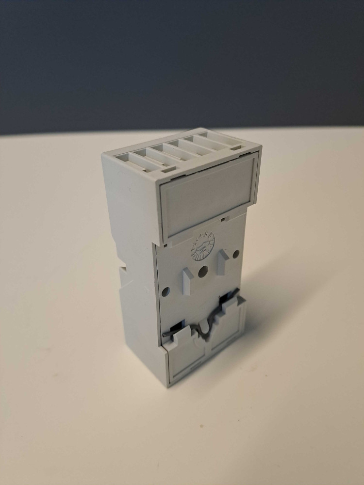 ALLEN-BRADLEY  700HN203