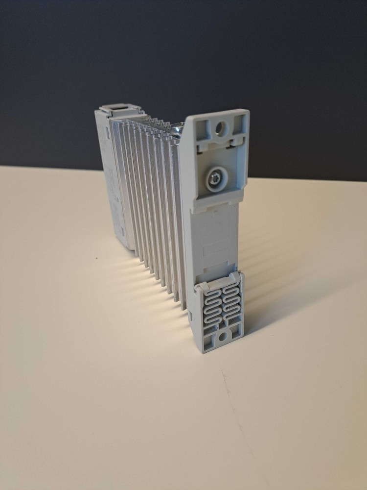 SIEMENS  3RF23201AA04