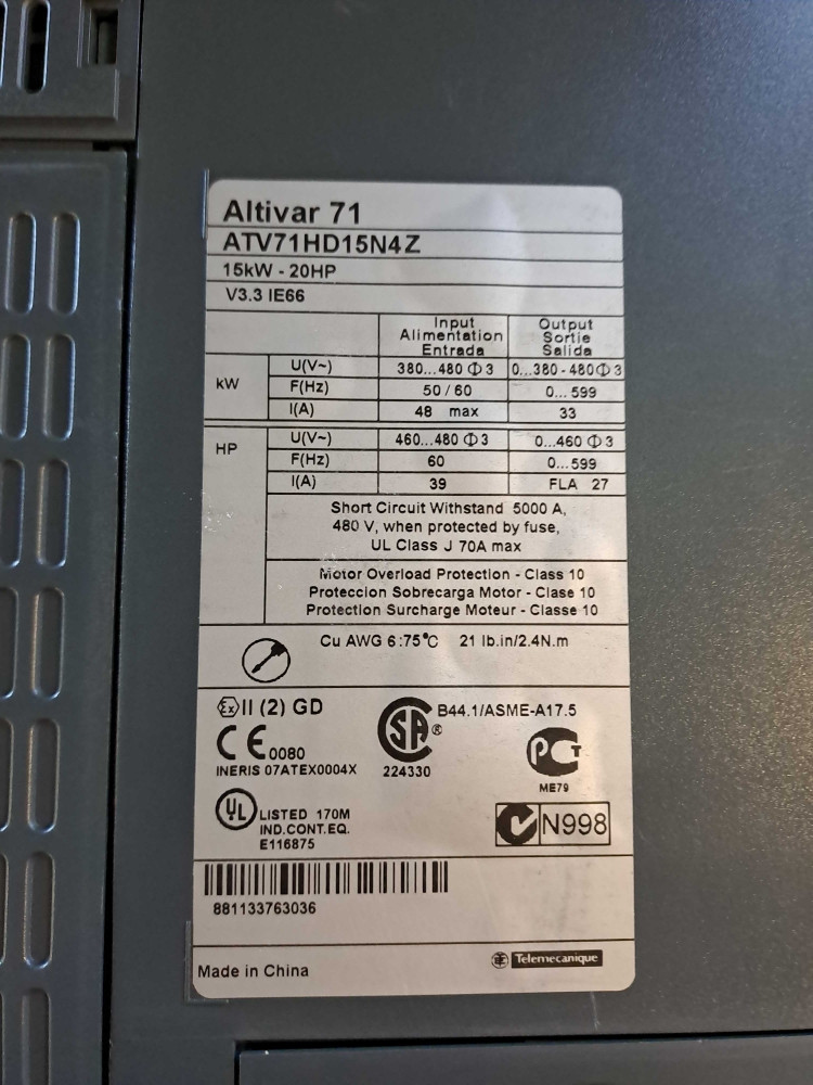 TÉLÉMÉCANIQUE  ATV71HD15N4Z