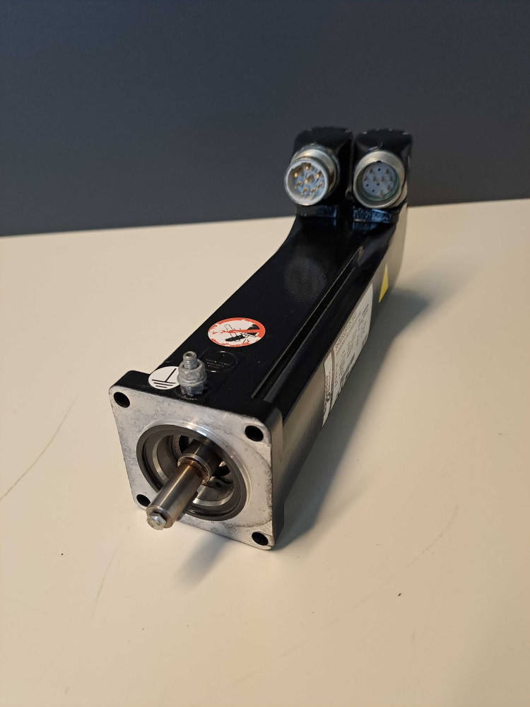 SCHNEIDER  SH30553P12F2000