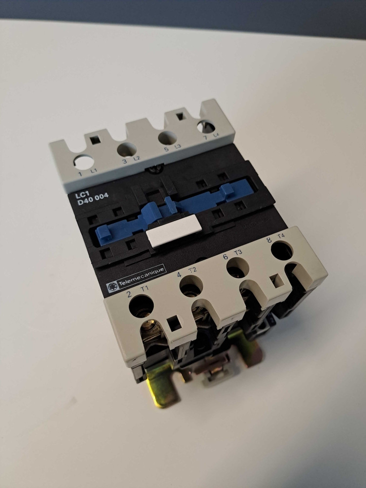 TÉLÉMÉCANIQUE  LC1D40004