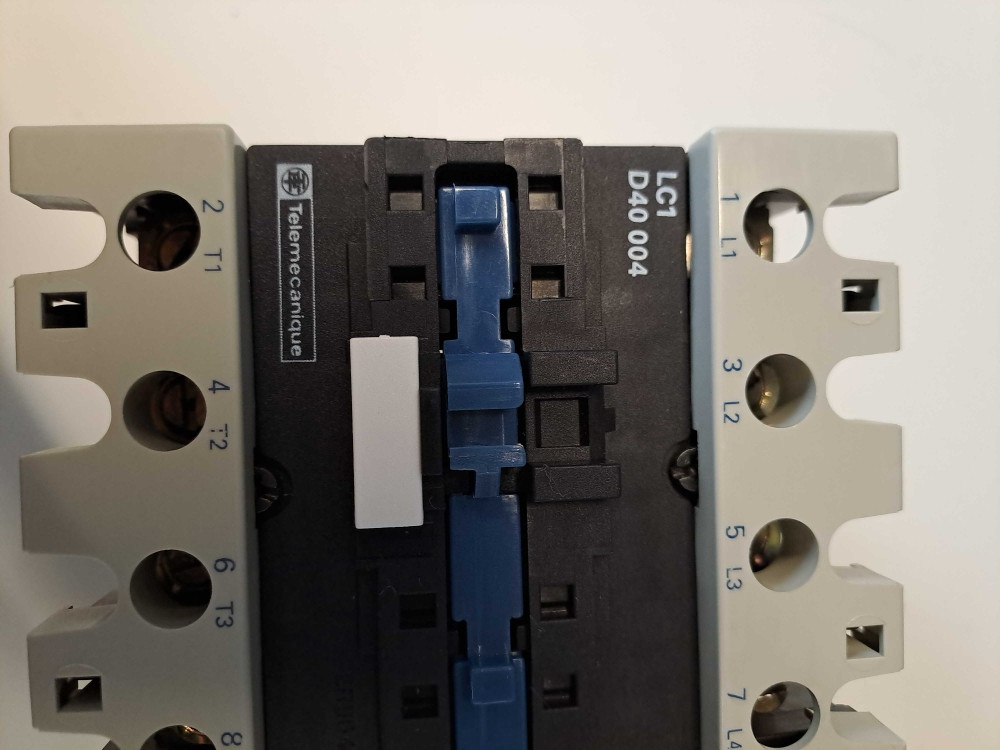 TÉLÉMÉCANIQUE  LC1D40004