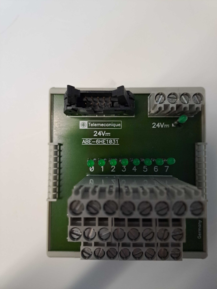 TÉLÉMÉCANIQUE  ABE6HE1031