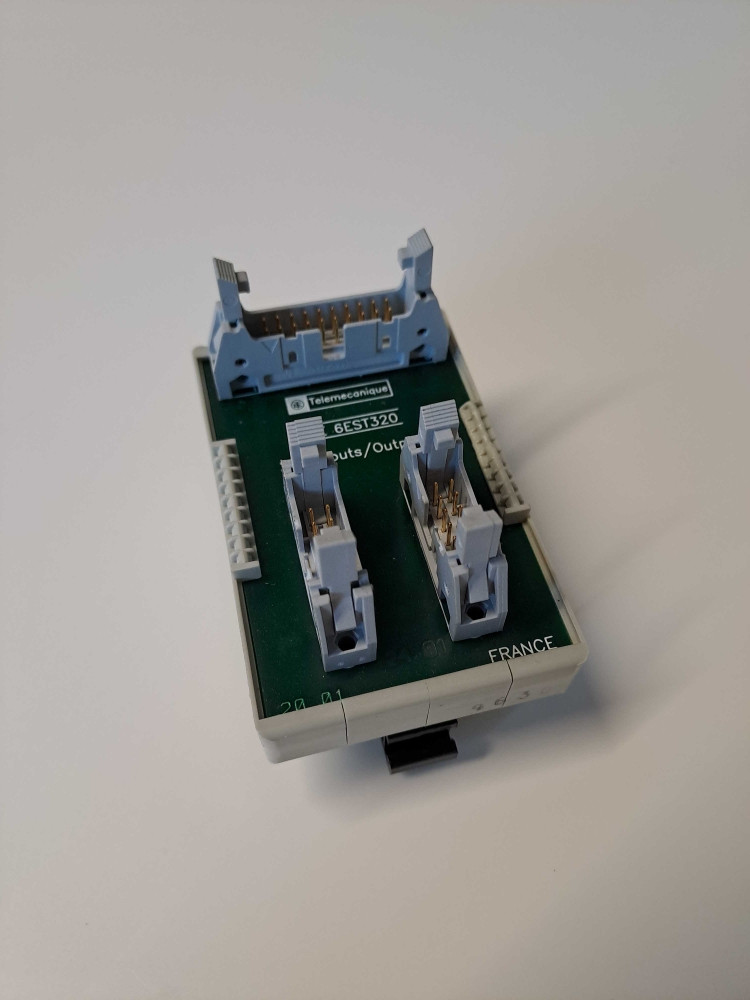 TÉLÉMÉCANIQUE  ABE6EST320