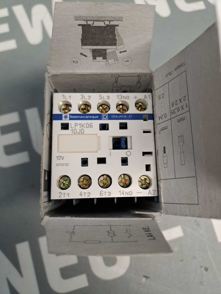 TÉLÉMÉCANIQUE  LP1K0610JD