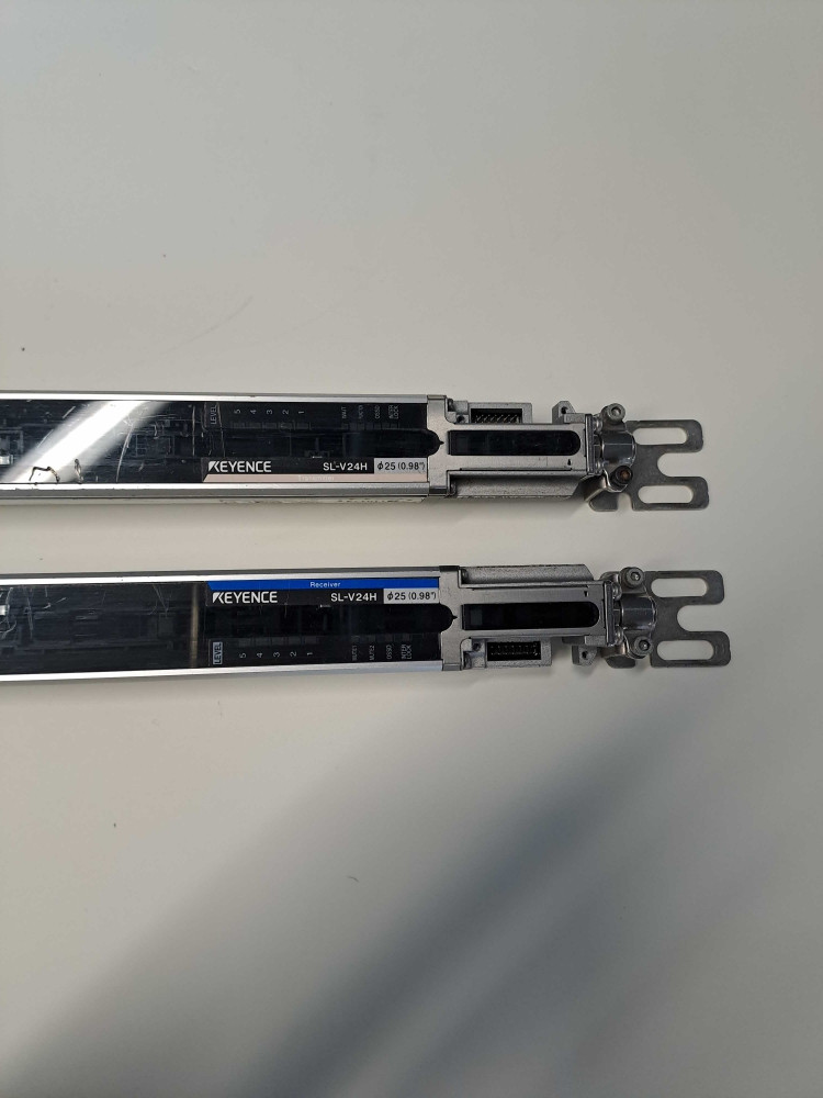 KEYENCE  SL-V24H-T + SL-V24H-R